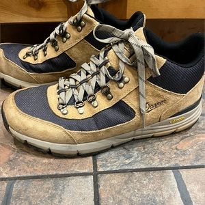 Danner men’s boots 10.5
